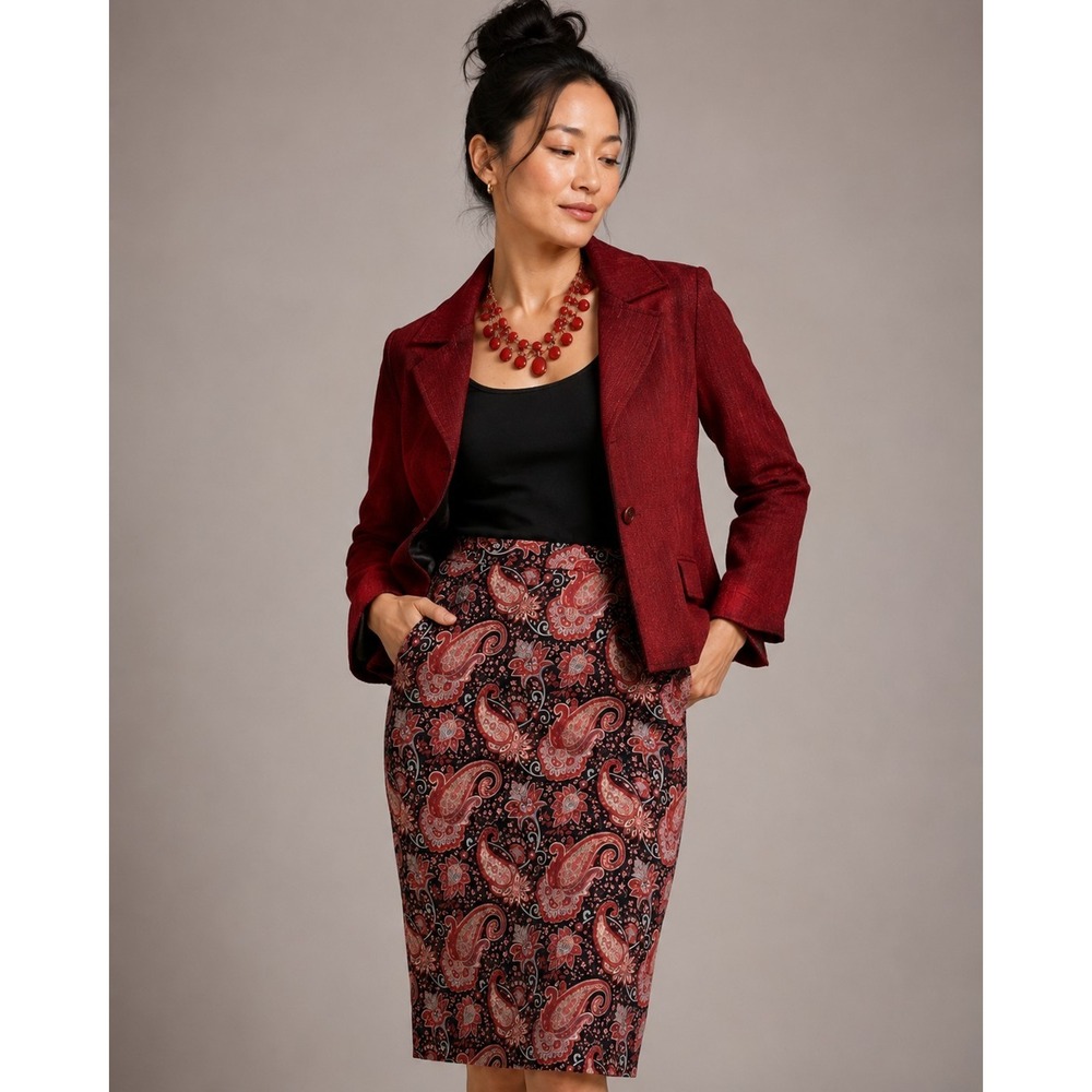 Talbots Petite Womens Red Black Paisley Pencil Skirt Size 8P Cotton Blend Slit